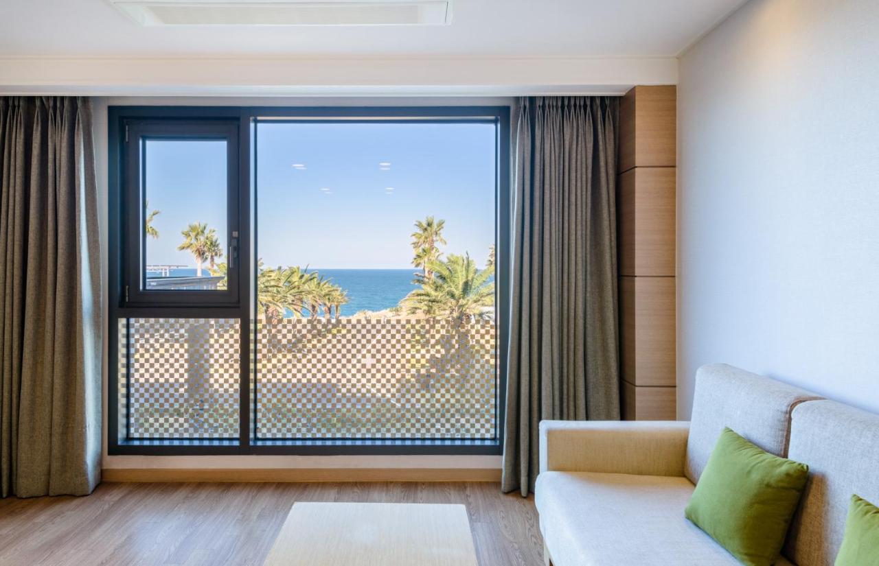 Uni Hotel Jeju Luaran gambar