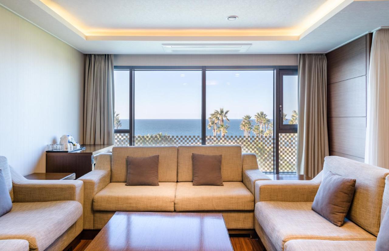 Uni Hotel Jeju Luaran gambar