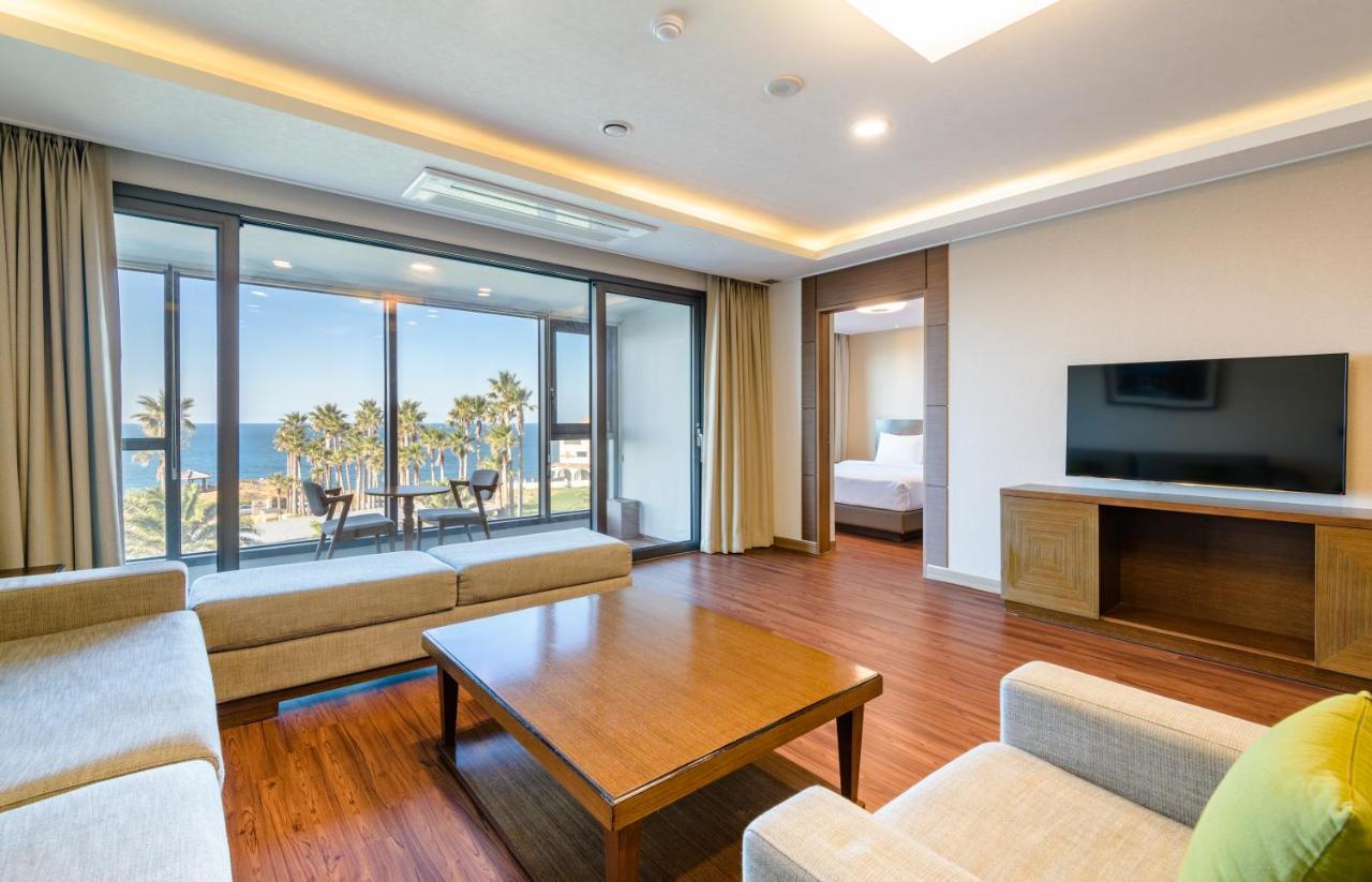 Uni Hotel Jeju Luaran gambar